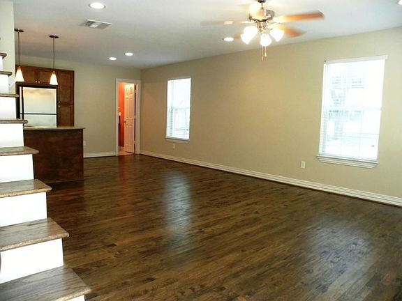 3rd image of 4747 Bradford Dr #4747B