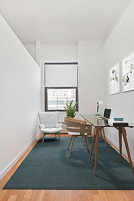 5th image of 44 Berry St APT 4C
