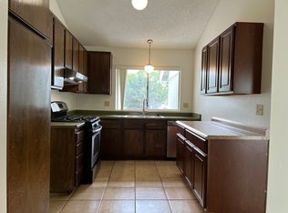 7312 Hillsboro St, Goleta, CA 93117