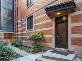 639 W Melrose St APT 3N, Chicago, IL 60657