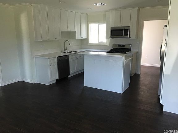 4th image of 11220-11222 Mina Ave