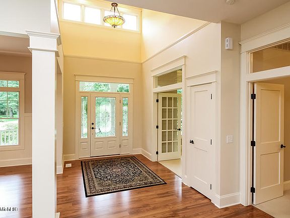 4th image of 7128 Anchorage Ct SE