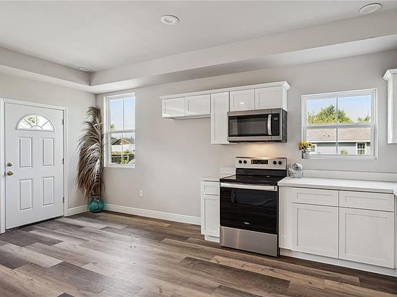 4th image of 3125-27 Industrial Ct