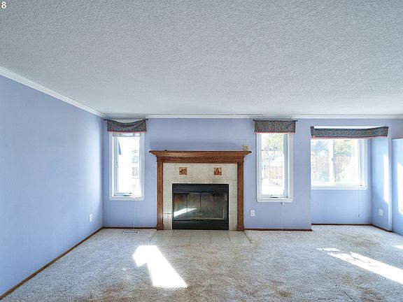 4th image of 282 S Dogwood Ct
