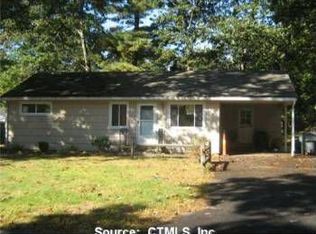 5 Debbie Ln, Enfield, CT 06082