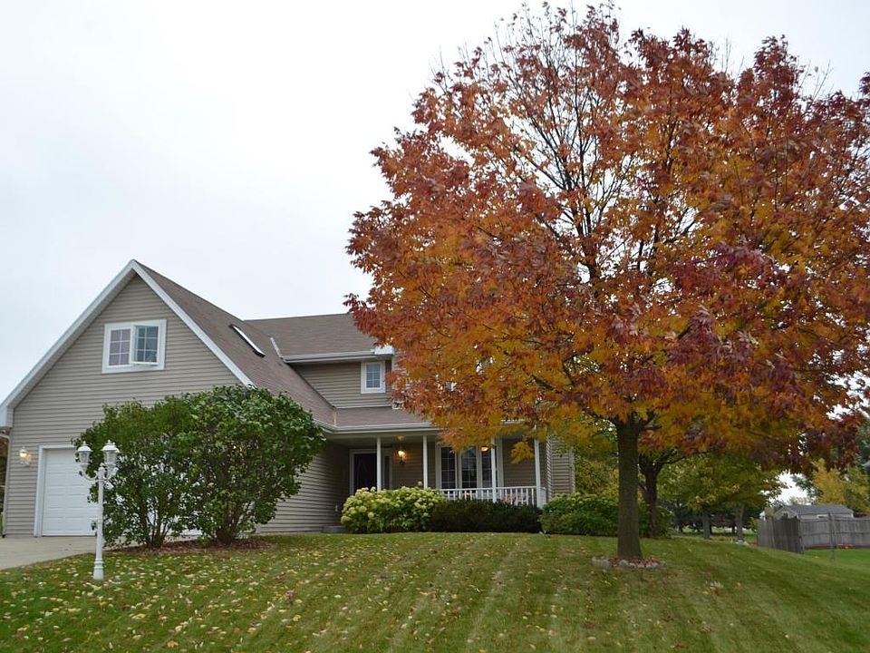 1st image of 8560 S Apple Creek Dr