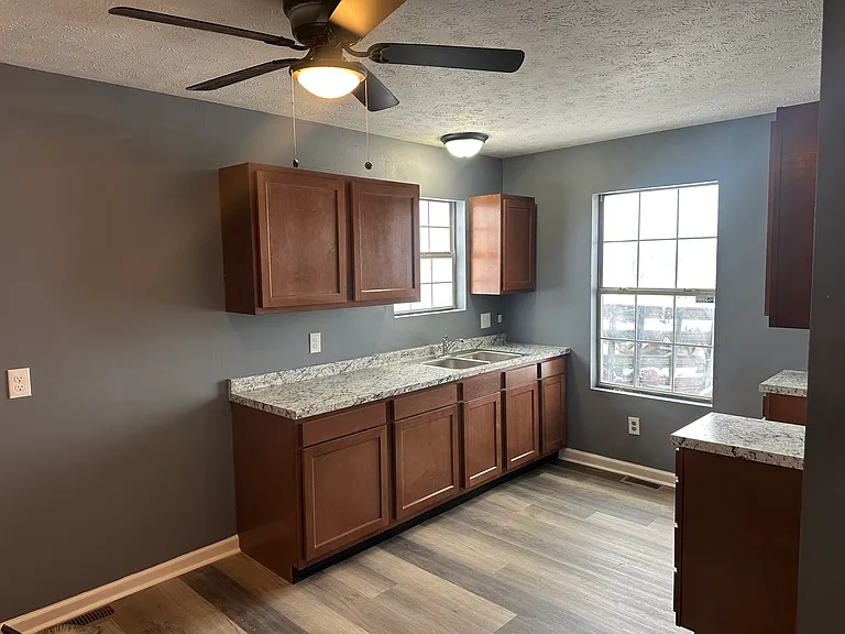 1745 Gerald Dr — Photo 3