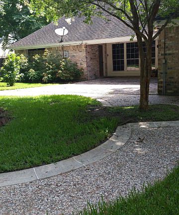 3rd image of 103 Flag Dr W