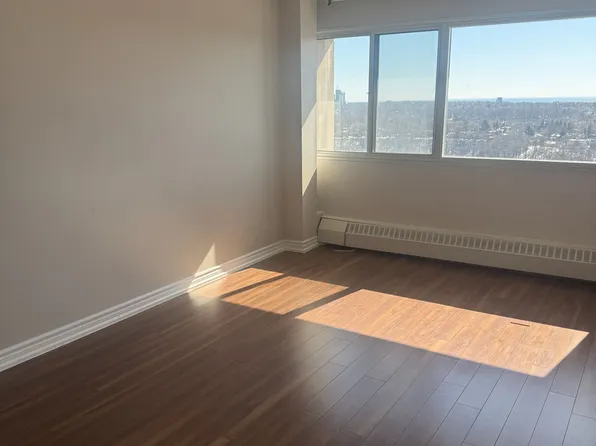 715 Don Mills Rd, Toronto, ON