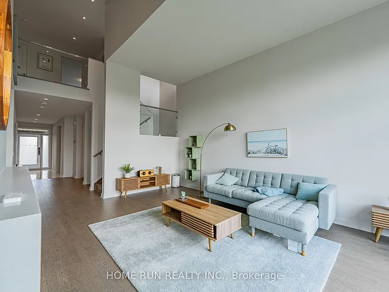 314 Shuttleworth Dr — Photo 10
