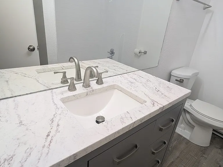 Aspen St — Photo 25