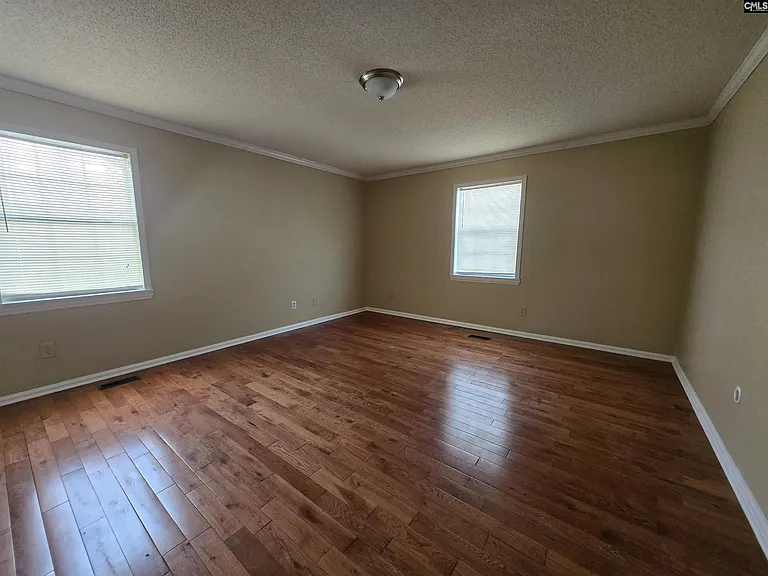 208 Sagamare Rd — Photo 13