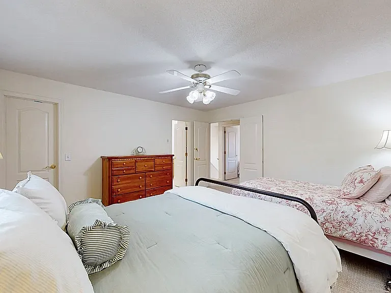 68 Virginia Ave #14 — Photo 7