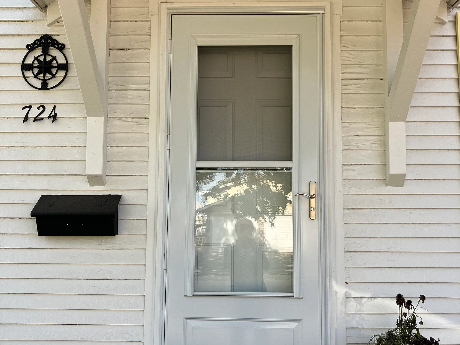 724 E Broad Ave — Photo 4