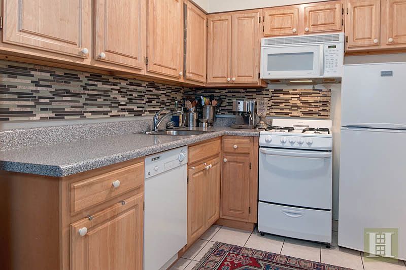 1st image of 424 E 120th St APT 4