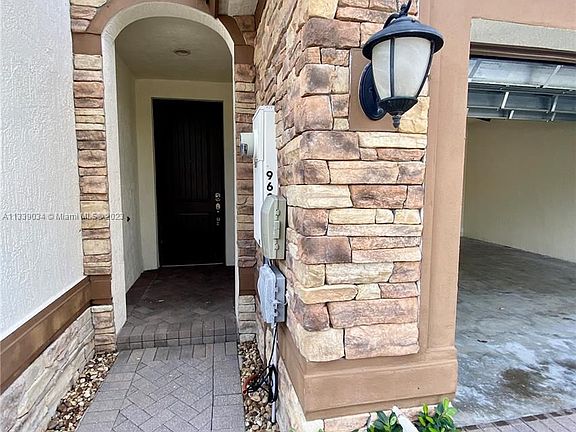 2nd image of 9604 Town Parc Cir N #9604