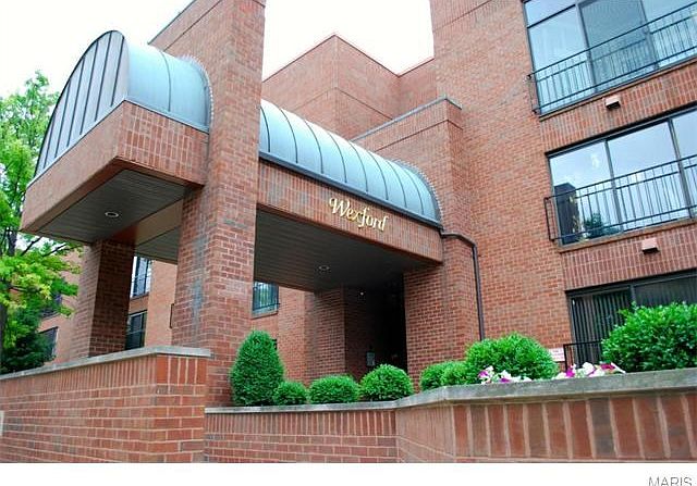 1st image of 4550-4562 Laclede Ave #206