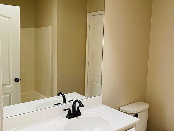 4th image of 507 Cottage Ln