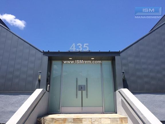 2nd image of 435 N Oxford Ave APT 16