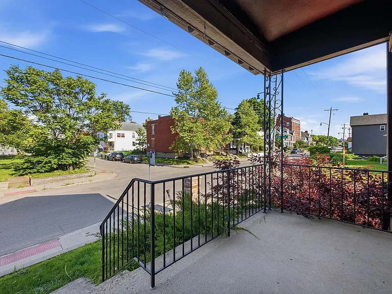 387-393 Saint Clair Ave — Photo 4
