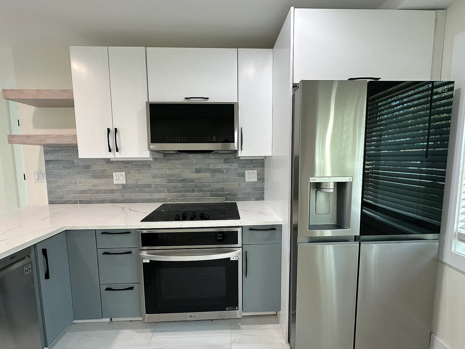 Ocean Reef Apartments — Photo 4