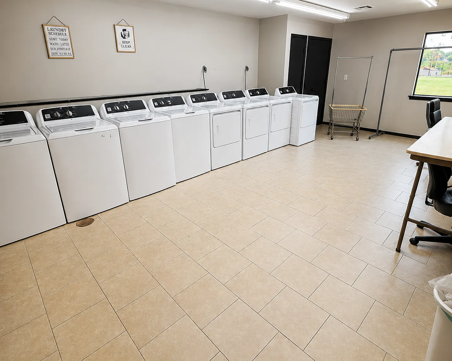 Serenity Ridge Apartments — Photo 3