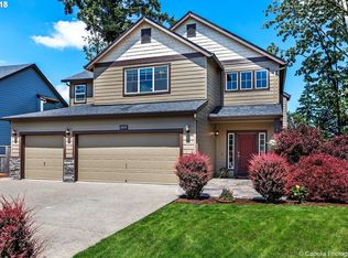 9379 SE Grace Cir, Happy Valley, OR 97086
