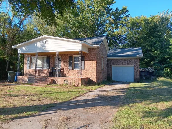 1709 Freeman St SE, Wilson, NC 27893
