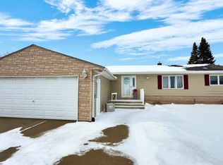 818 S Raisinville Rd, Monroe, MI 48161