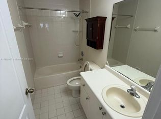 7353 NW 174th Ter, Hialeah, FL 33015