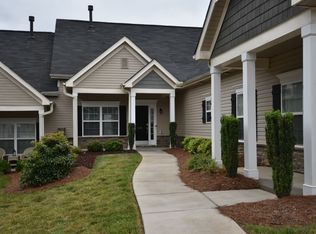 228 Hawks Nest Cir, Clemmons, NC 27012