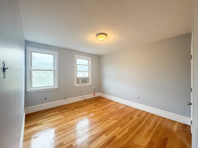 5 Sexton Ct — Photo 5