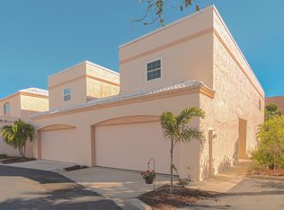 2273 Venetia Pl, Melbourne, FL 32903