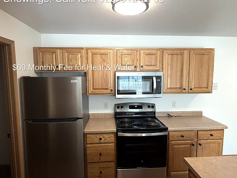 750 W Packer Ave #B — Photo 2
