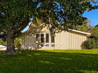 22652 W War Eagle Rd, Springdale, AR 72764