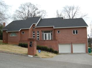 809 Glensprings Dr, Knoxville, TN 37922