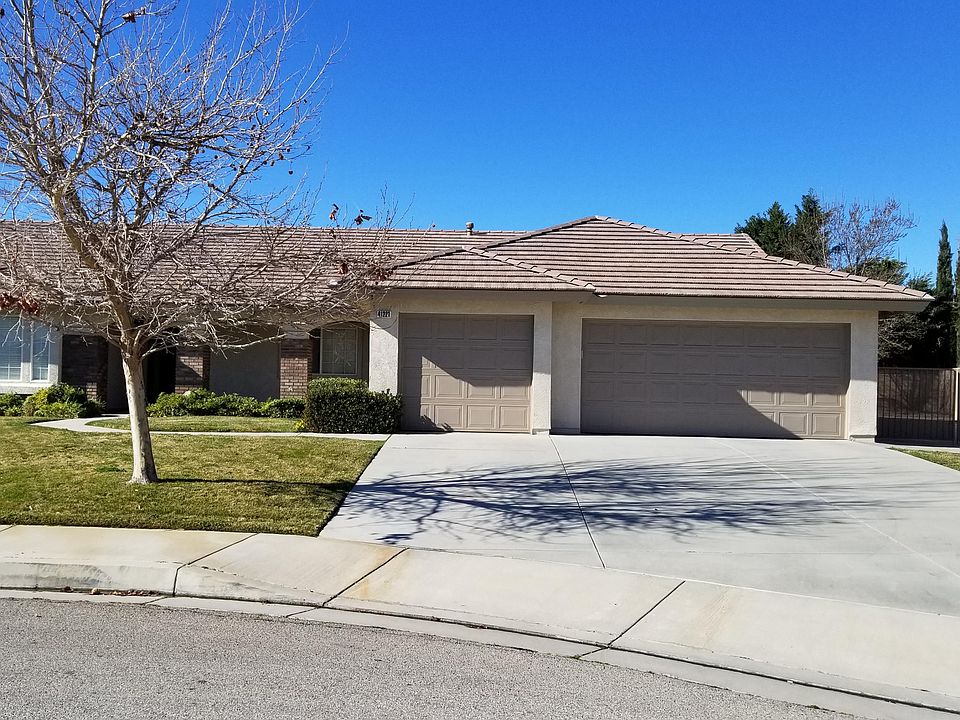 1st image of 41221 Vista Linda