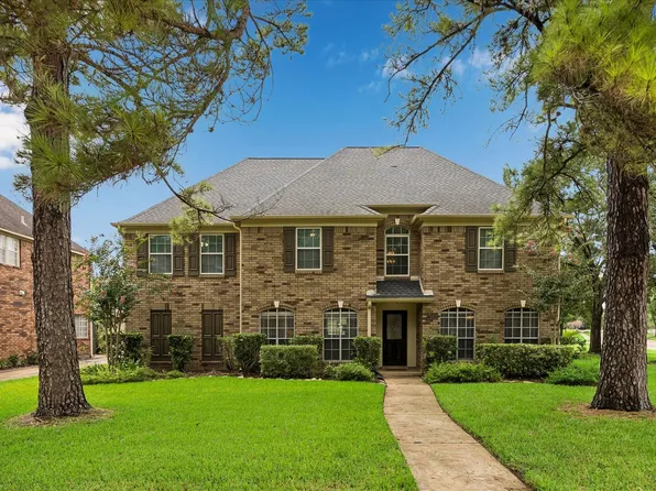 47 Sterling St, Sugar Land, TX 77479