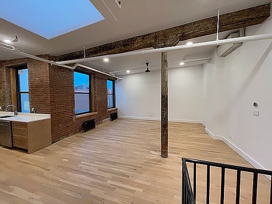 3rd image of 426 W Broadway APT 6E
