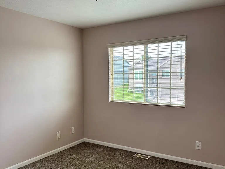 14505 Sunrise St — Photo 12