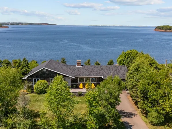 73 Four Winds Ln, Resort Mun. Stan.b. Hope R. Bayv. Cavend. N.rust., PE C0A 1N0