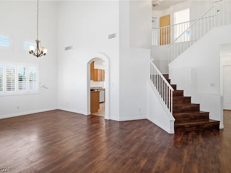 244 Camelback Ridge Ave — Photo 5