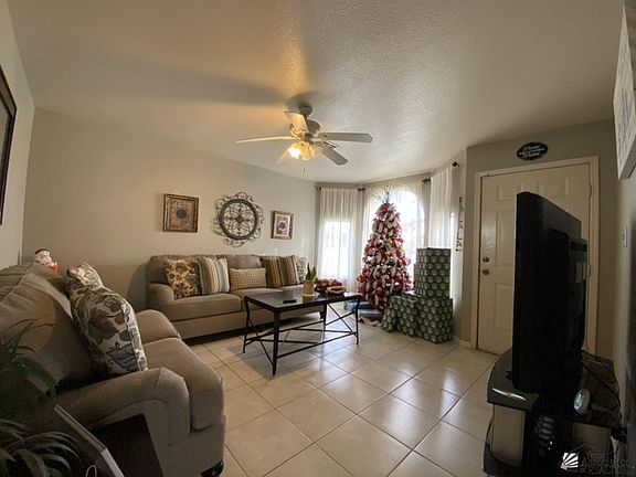 4th image of 1656 E Los Olivos Dr