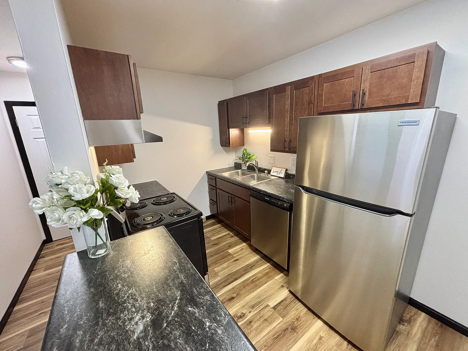 1 bed, 540 sqft, $1,145 — Photo 4