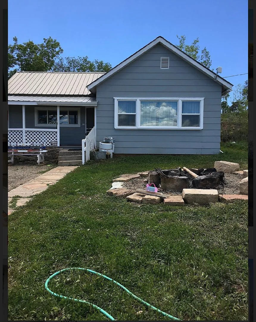 3 bedroom farmhouse — Photo 1