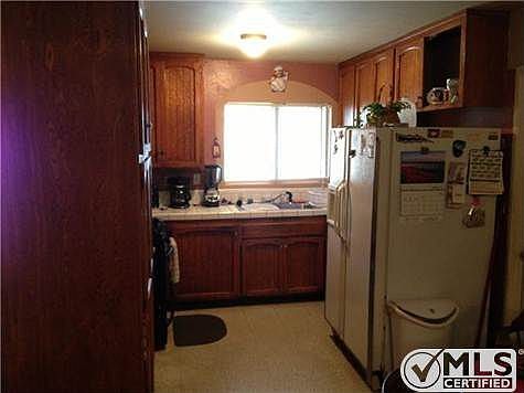 3rd image of 1272 Piccard Ave