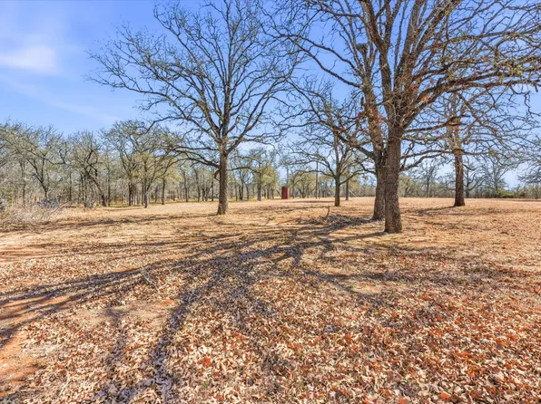 103 Martinez Ln, Dale, TX 78616