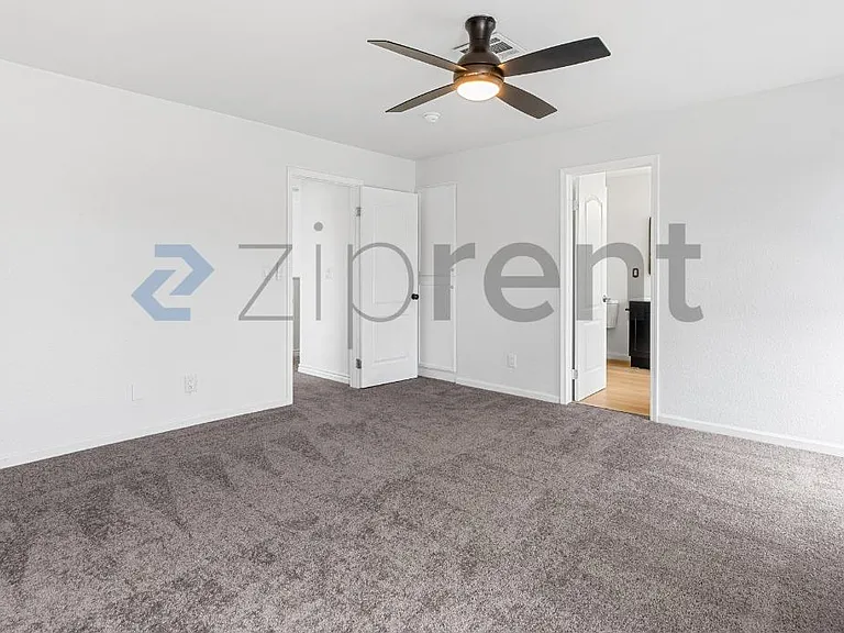 2821 Willow Wind Ct — Photo 24