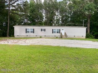 15049 Murray Loop Rd, Whitakers, NC 27891