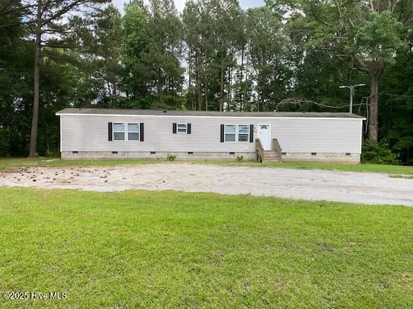 15049 Murray Loop Road, Whitakers, NC 27891